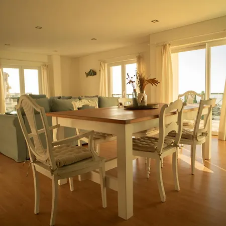 Pool; Playgorung; Games Room; Office Daire Ericeira