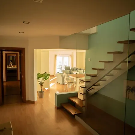 Daire Pool; Playgorung; Games Room; Office